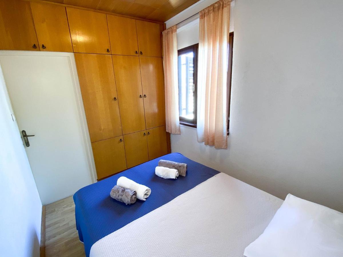 Seaview & Beachfront Apartments Jakov Donji Okrug  Ngoại thất bức ảnh