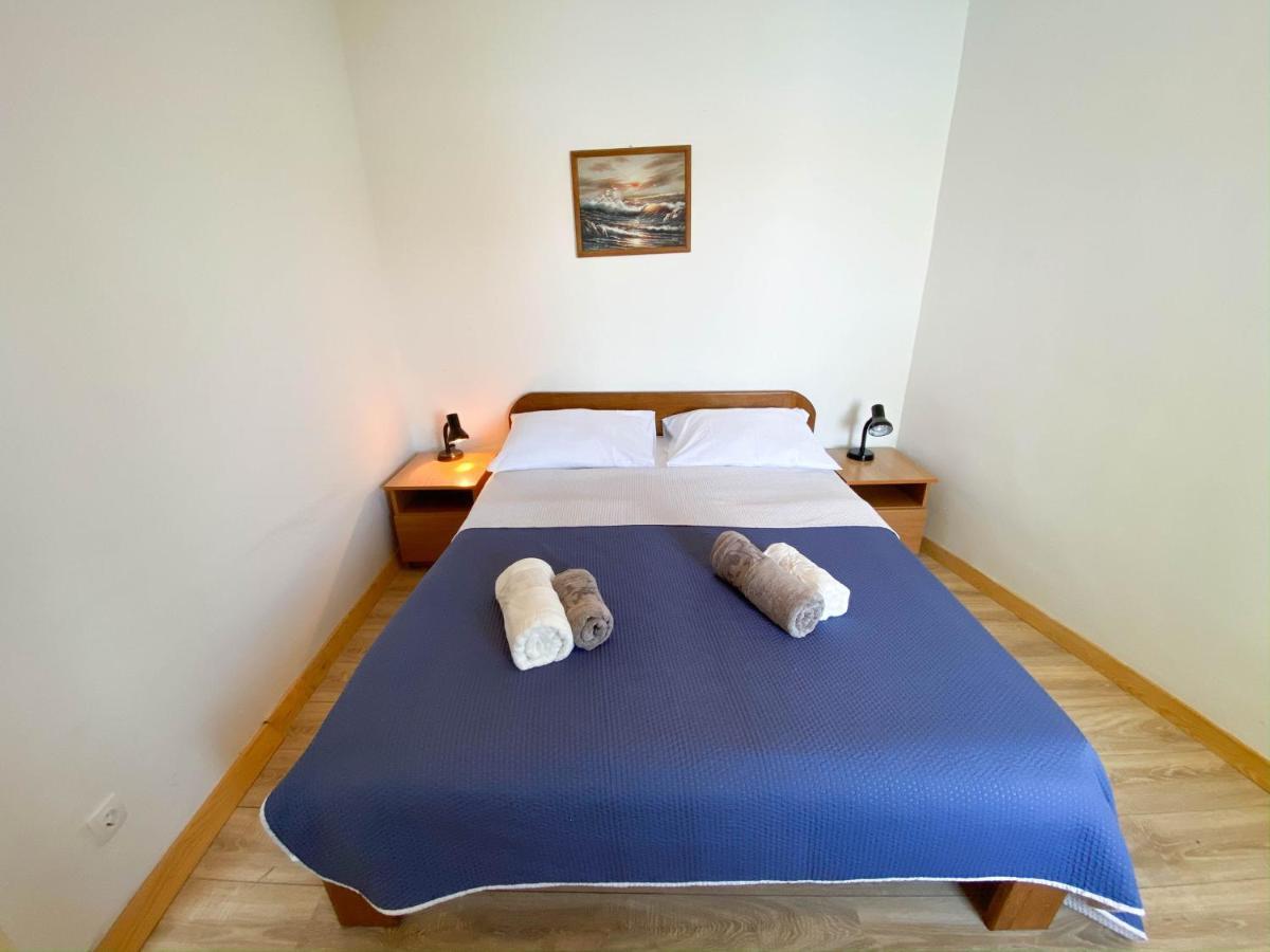 Seaview & Beachfront Apartments Jakov Donji Okrug  Ngoại thất bức ảnh