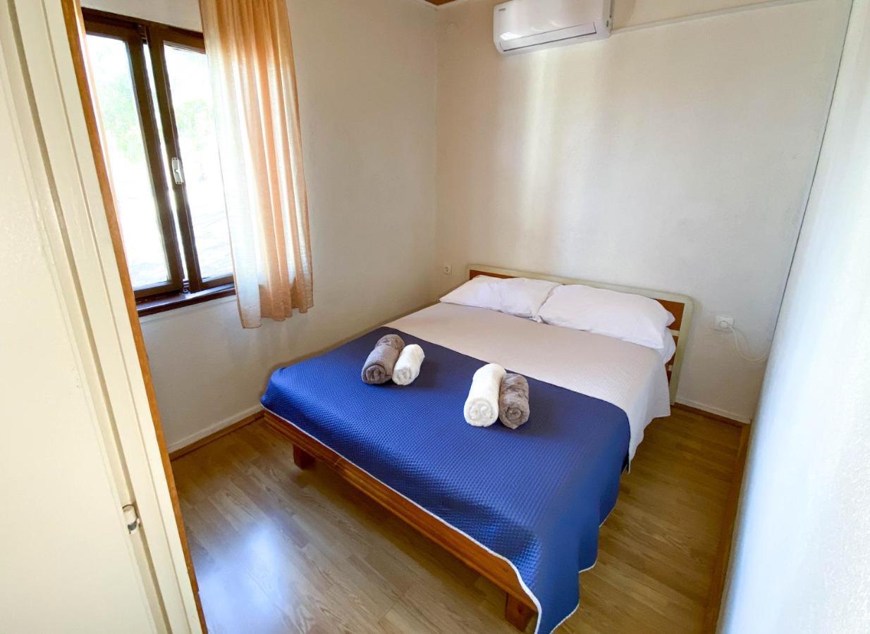 Seaview & Beachfront Apartments Jakov Donji Okrug  Ngoại thất bức ảnh