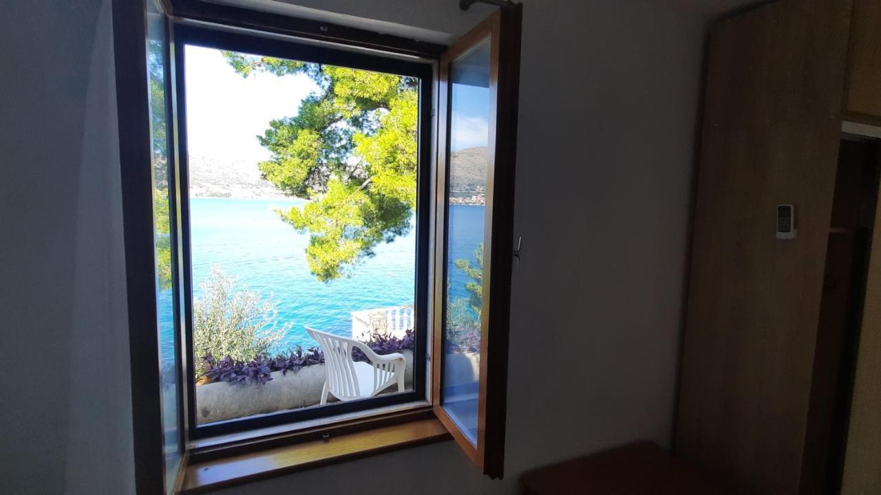 Seaview & Beachfront Apartments Jakov Donji Okrug  Ngoại thất bức ảnh