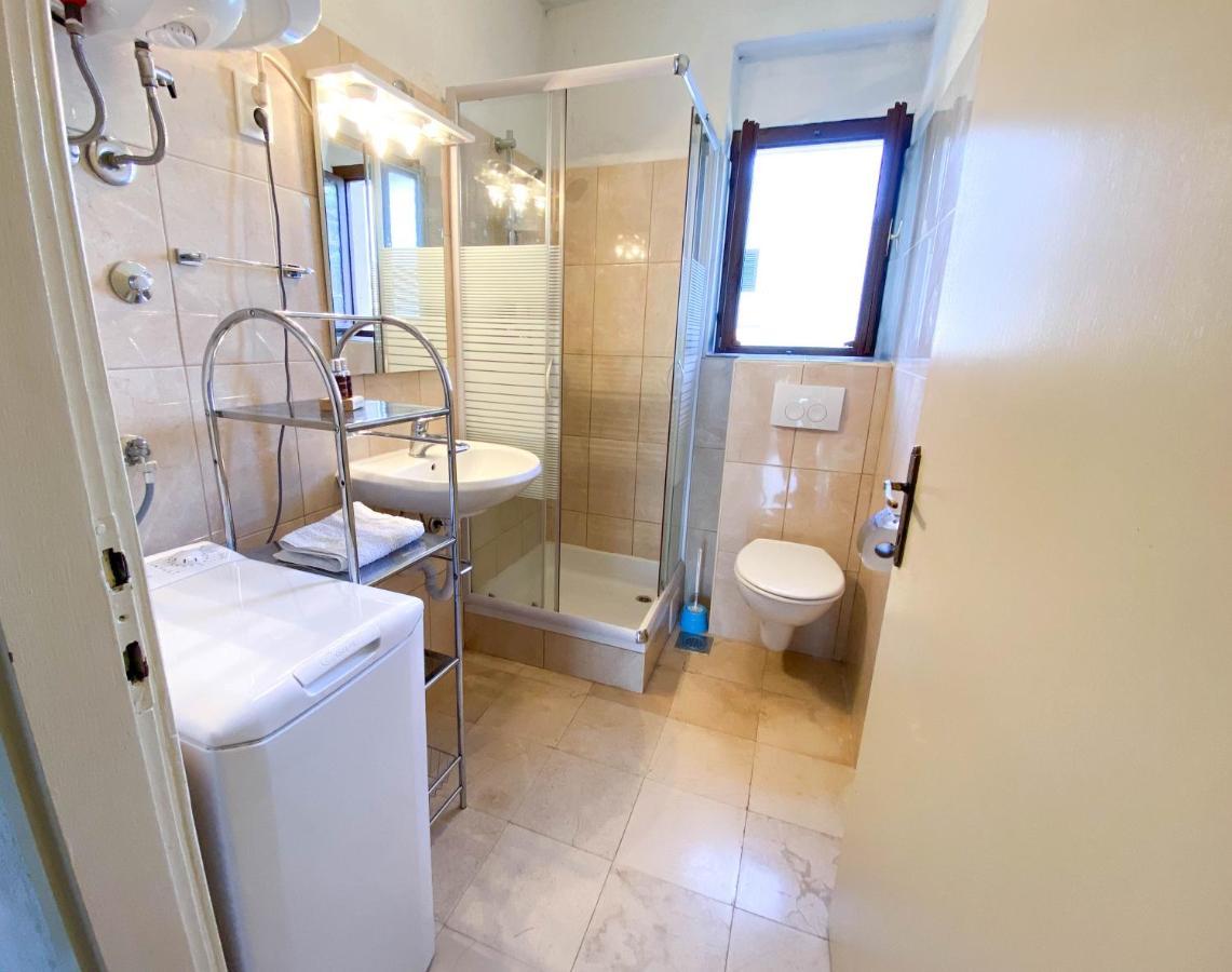 Seaview & Beachfront Apartments Jakov Donji Okrug  Ngoại thất bức ảnh